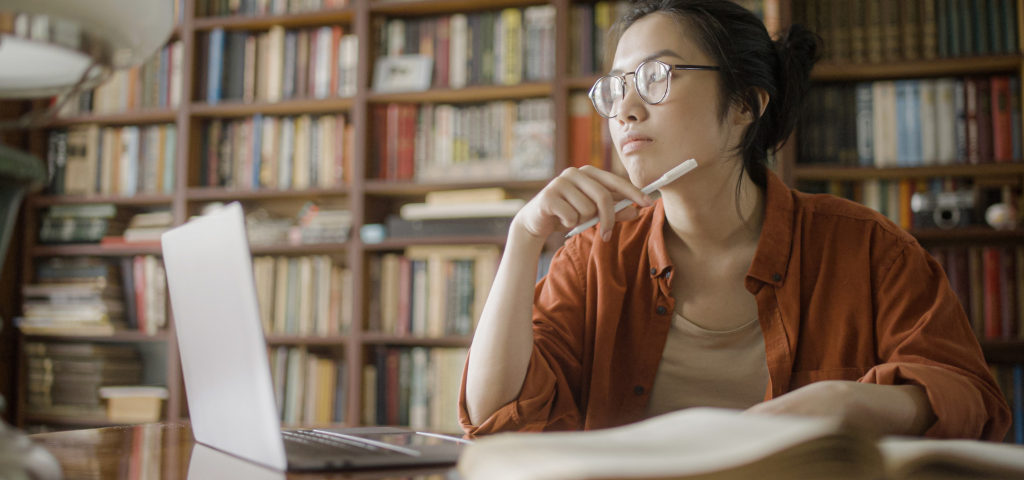 What Your Medical School Essay Reader is Thinking