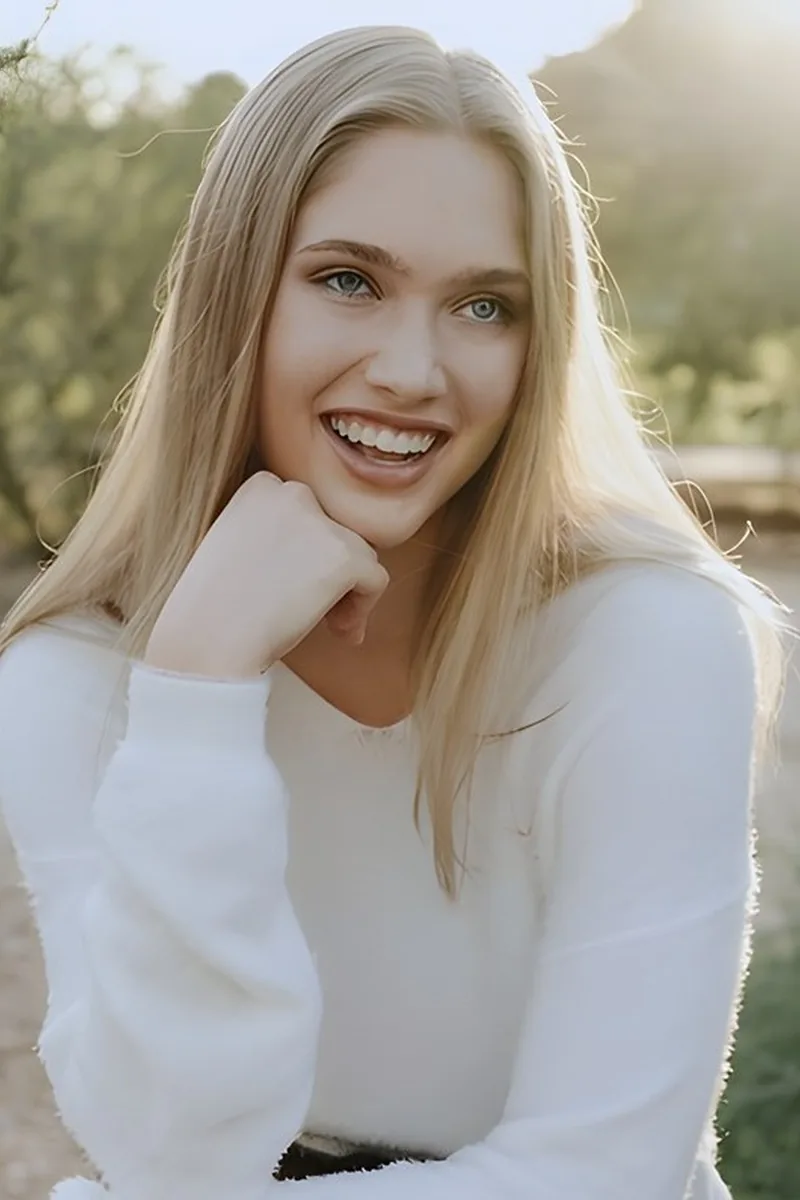 Ava